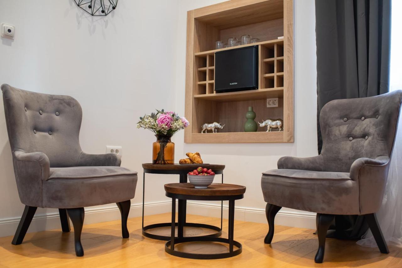 Luxury Room Lav Zadar Bagian luar foto